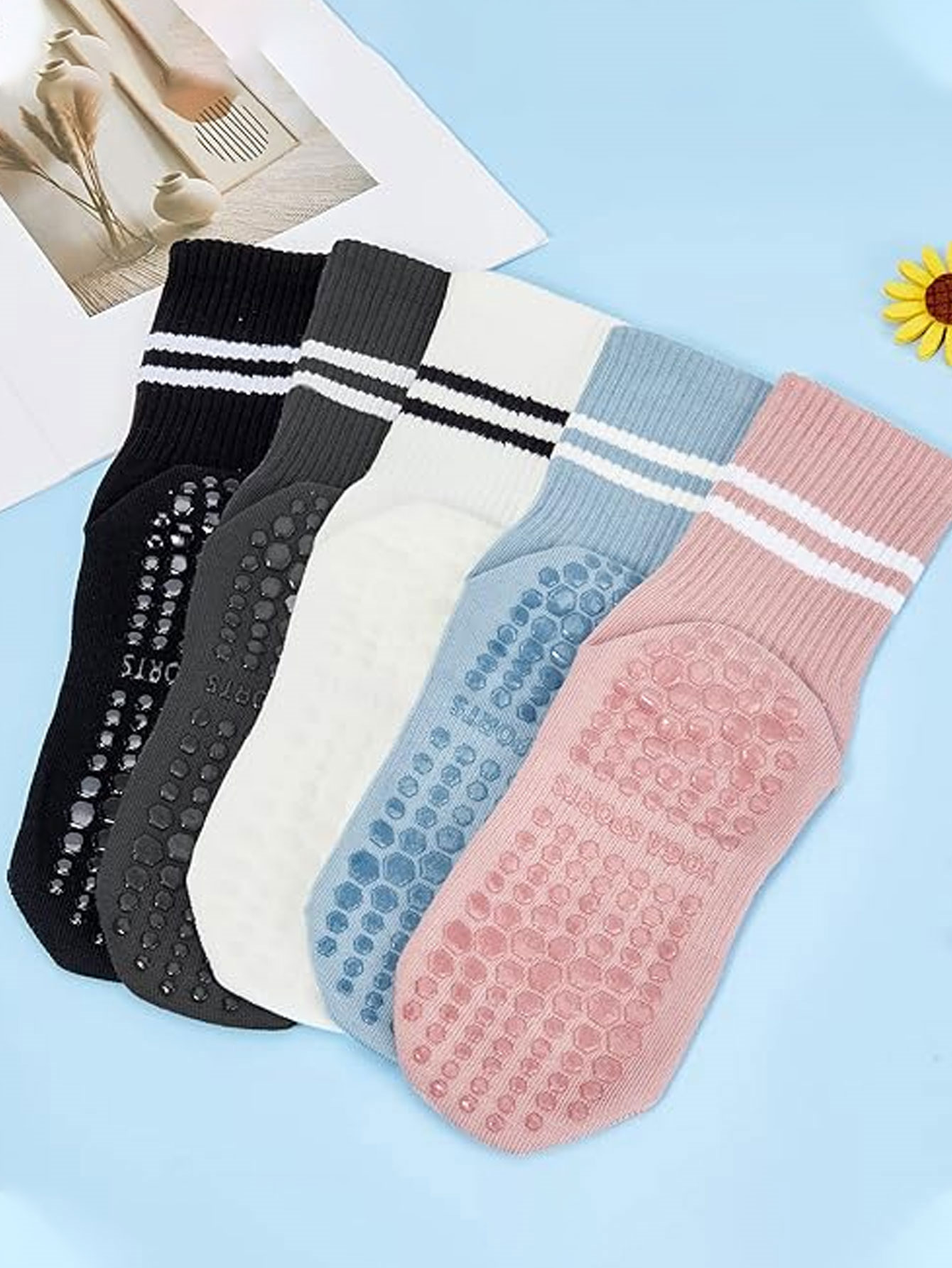 ถุงเท้าโยคะ 3 คู่ ถุงเท้ากันลื - Yoga Mat บทวิจารณ์และราคา